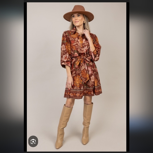 Flying Tomato Dresses & Skirts - Flying Tomato The Belt Floral Desert Dawn Woven Mini Dress Sz M